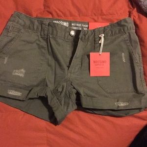 Green cargo mid rise shorts! Brand new!